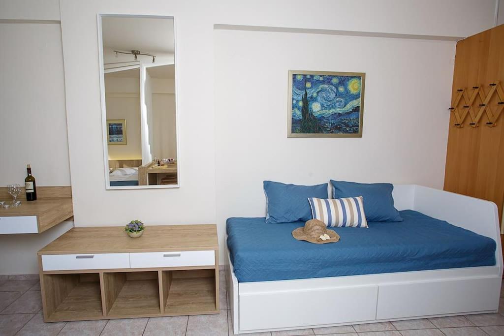Piranthou & Apartment